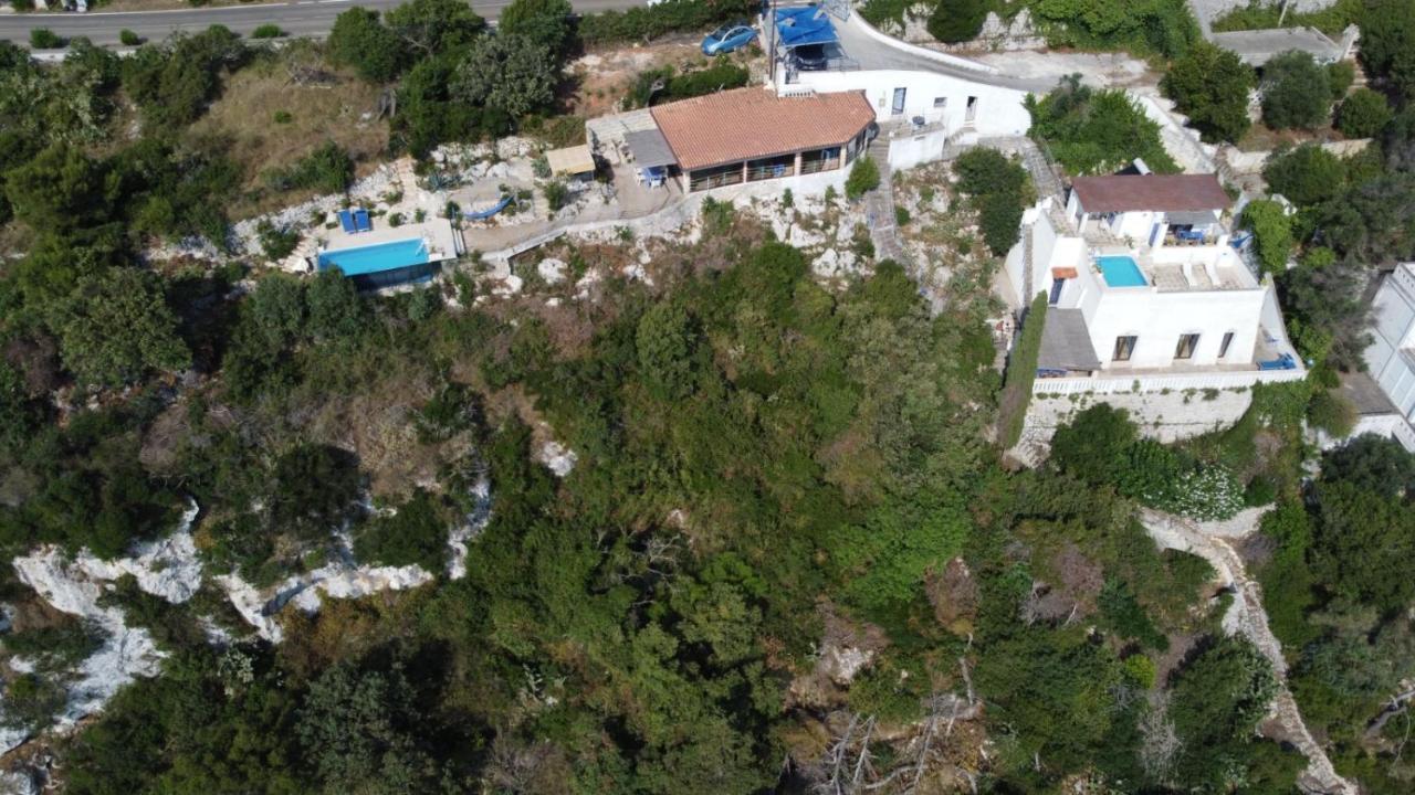 Ville Girasoli "Villa Nella Baia" With Private Swimming Pool تريكاس المظهر الخارجي الصورة